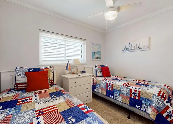 Floor With Panoramic Gulf And Bay Views And Gear Holiday home