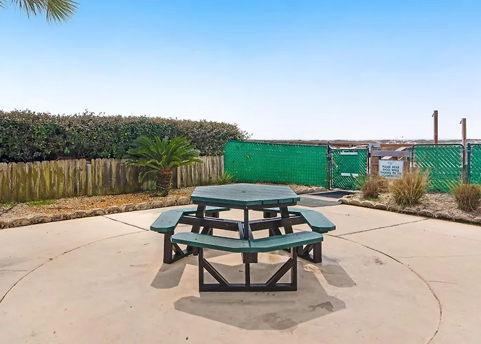 Floor With Panoramic Gulf And Bay Views And Gear *